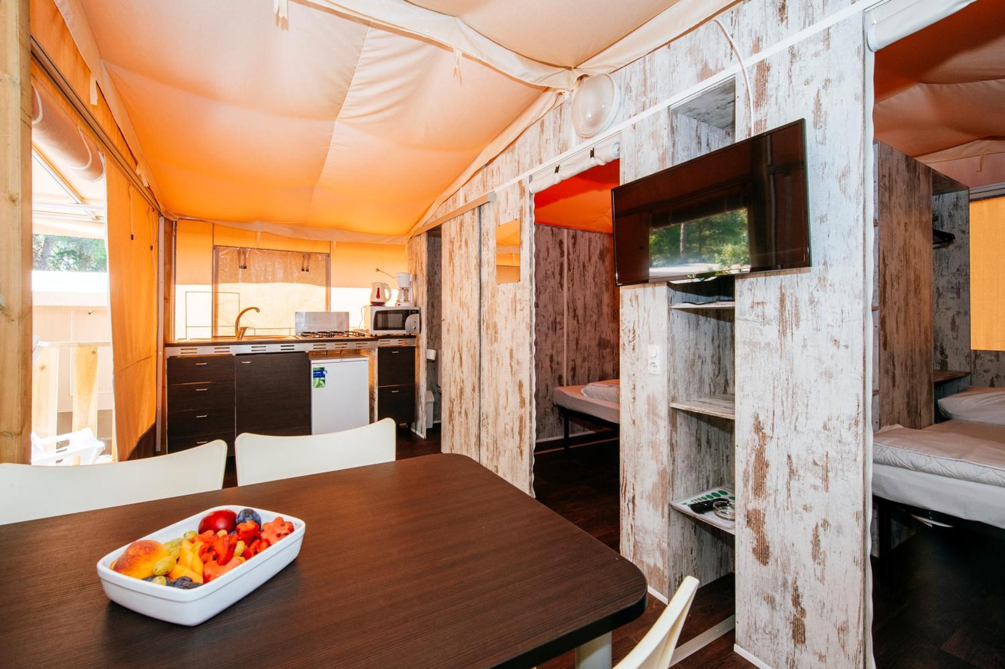 Zaton Holiday Resort Glamping Tents Nin Zimmer foto